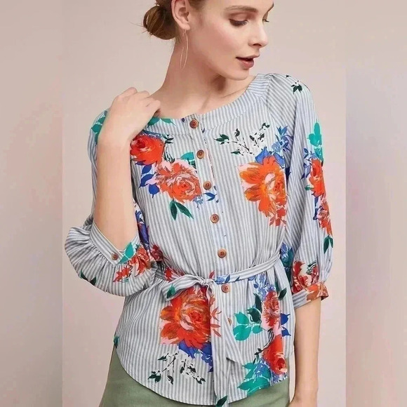 Anthropologie Tops - Anthropologie Maeve women’s top size 2 blouse Lilorne Floral sleek  button down